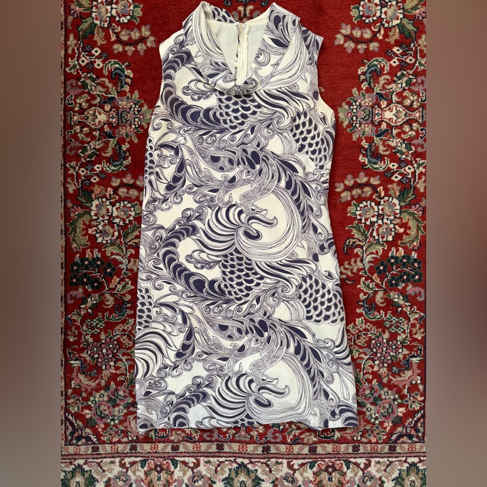 Vintage Cream and Blue Swirl Pattern Shift Dress
